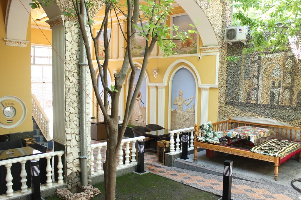 Atlas B&B Hotel Душанбе Екстер'єр фото